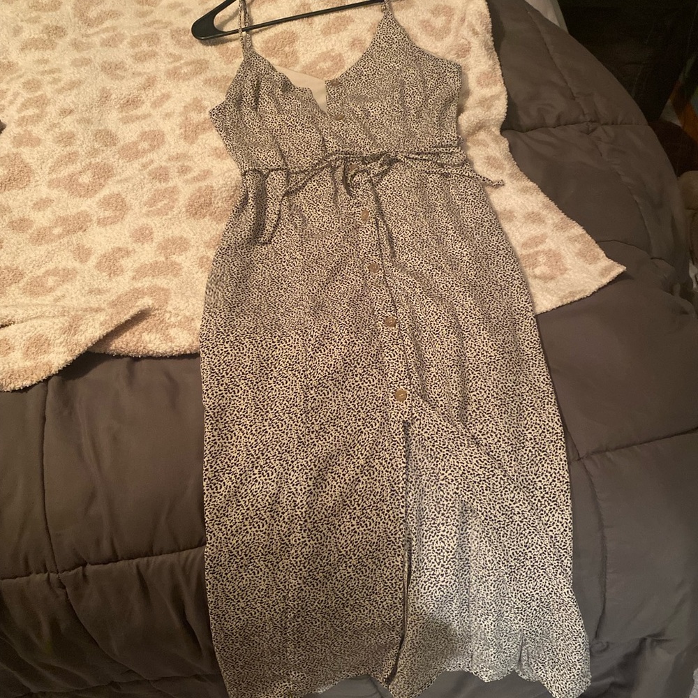 Hi-lo dress